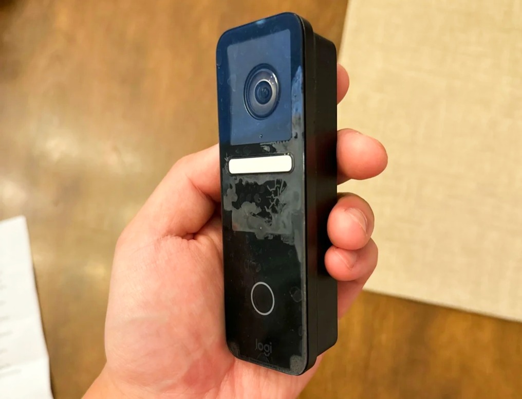 Logitech Circle View Doorbell Best video doorbell for Apple HomeKit users