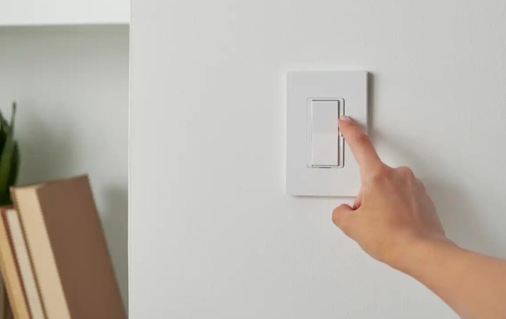 Lutron Caseta outdoor smart plug 