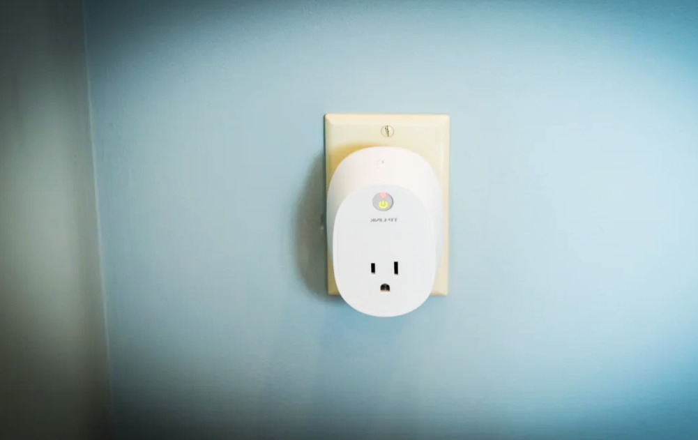 Kasa Smart Plug Mini with Energy Monitoring outdoor smart plug